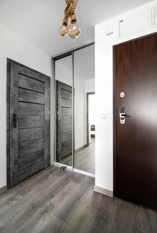 Unique Apt Eve - Free Garage Krakow Ngoại thất bức ảnh